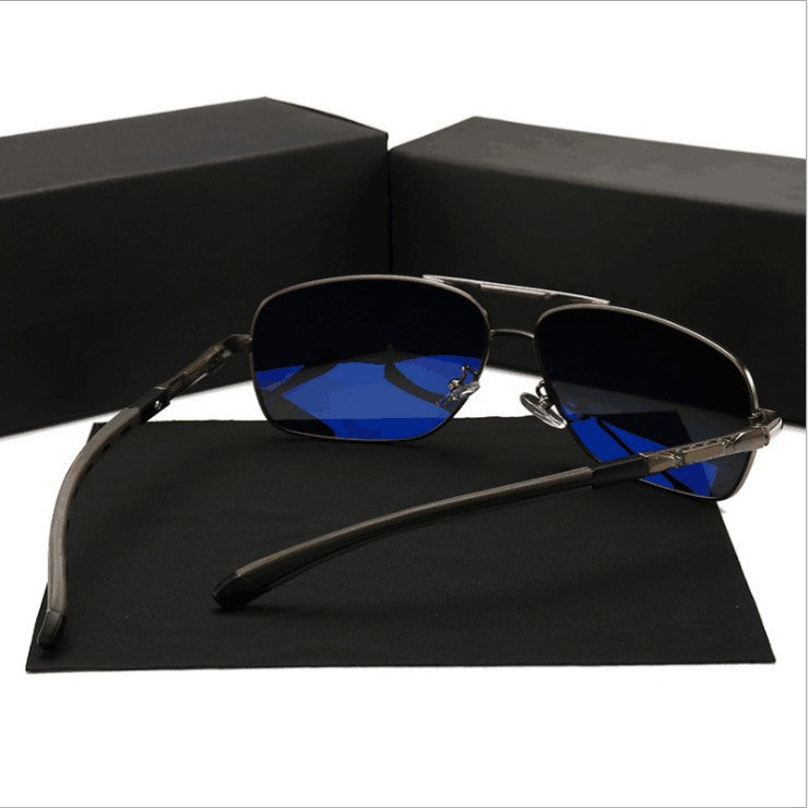 Polarized Sunglasses Male And Ladies Driver Sunglasses 8724 Large Frame Toad Mirror