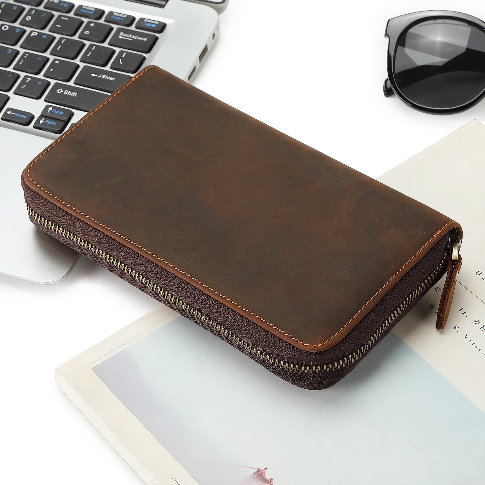 Cowhide Large Capacity Retro And Simple Men's Long wallet