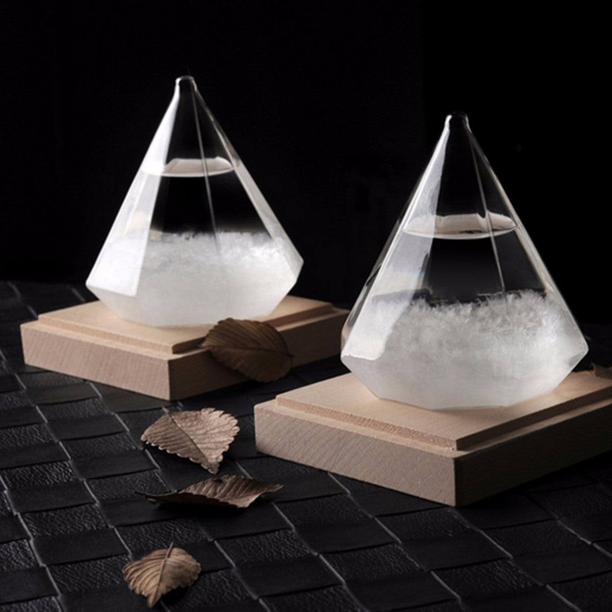 Weather Forecast Crystal Bottle Transparant Water Drop Storm Glass Home Office Decorations 