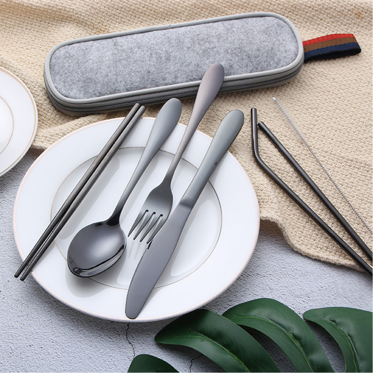 8Pcs/Set Portable 304 Steel Tableware Dinnerware Travel Camp Cutlery Kit