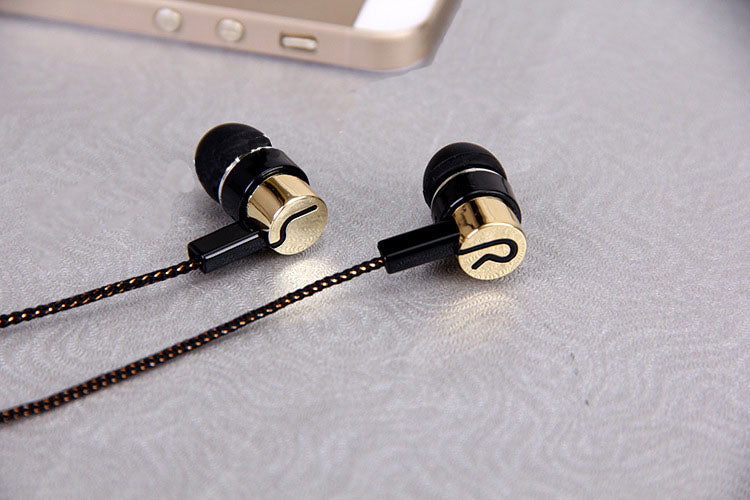 Wholesale fashion MP3 mp4 wiring cloth rope subwoofer headset ear ear wire braided rope