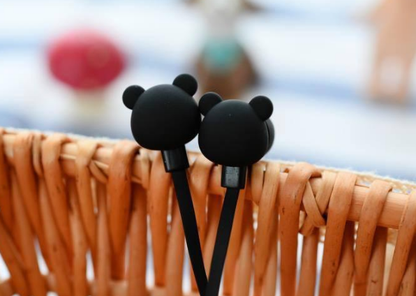 Bear head in-ear headphones music small headphones