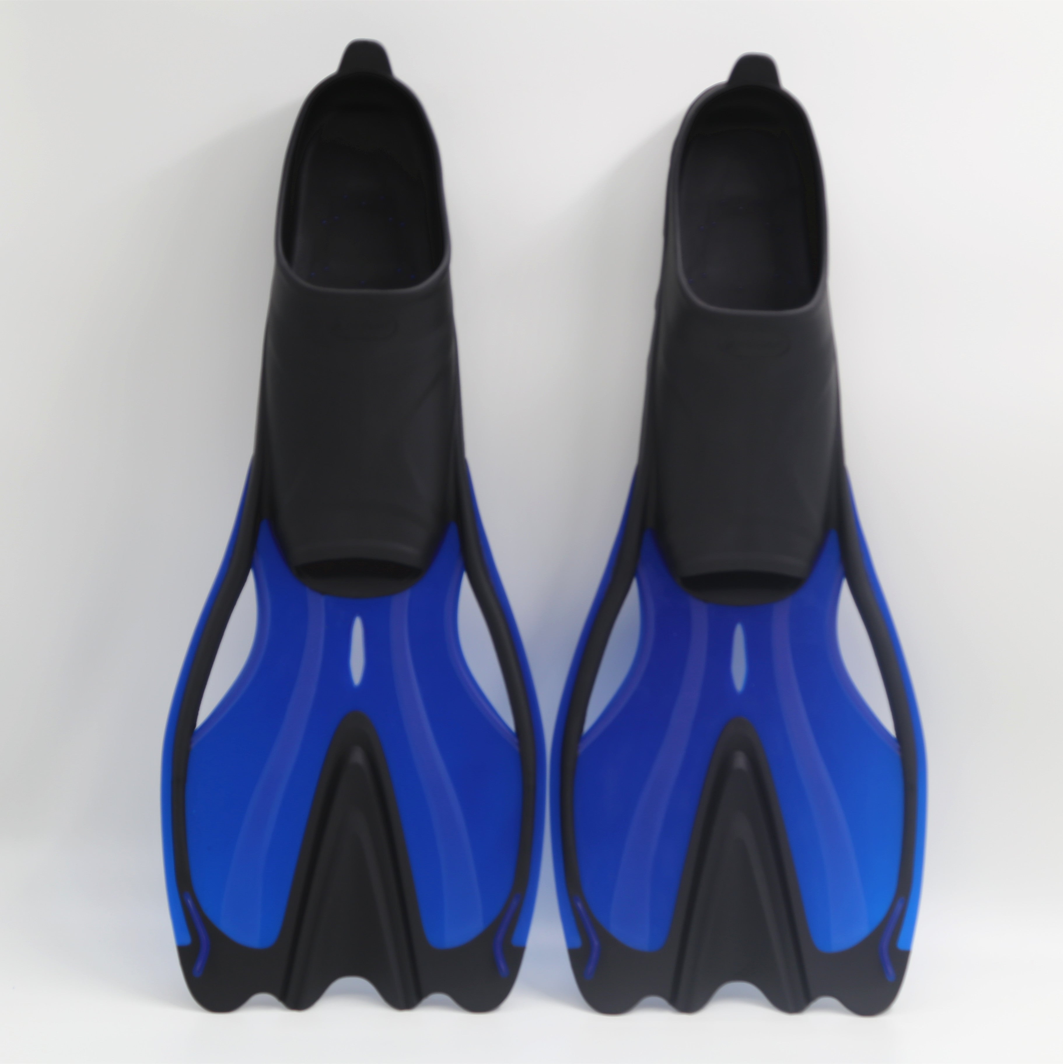 IPRee Diving Fins Swim Footsteps Silicone Snorkeling Diving Swimming Sports Equipment Long Fins
